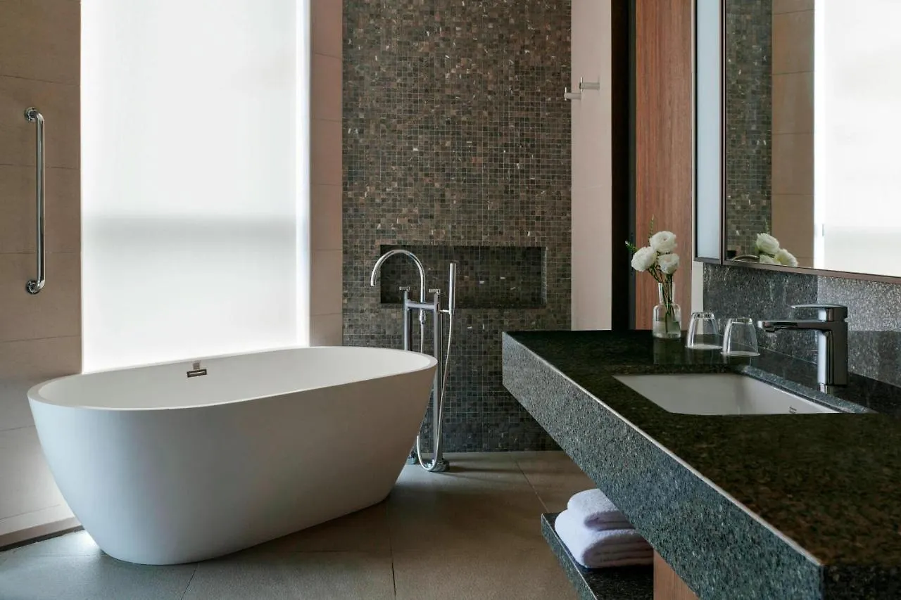 Courtyard By Marriott Seoul Botanic Park Hotel 4*,