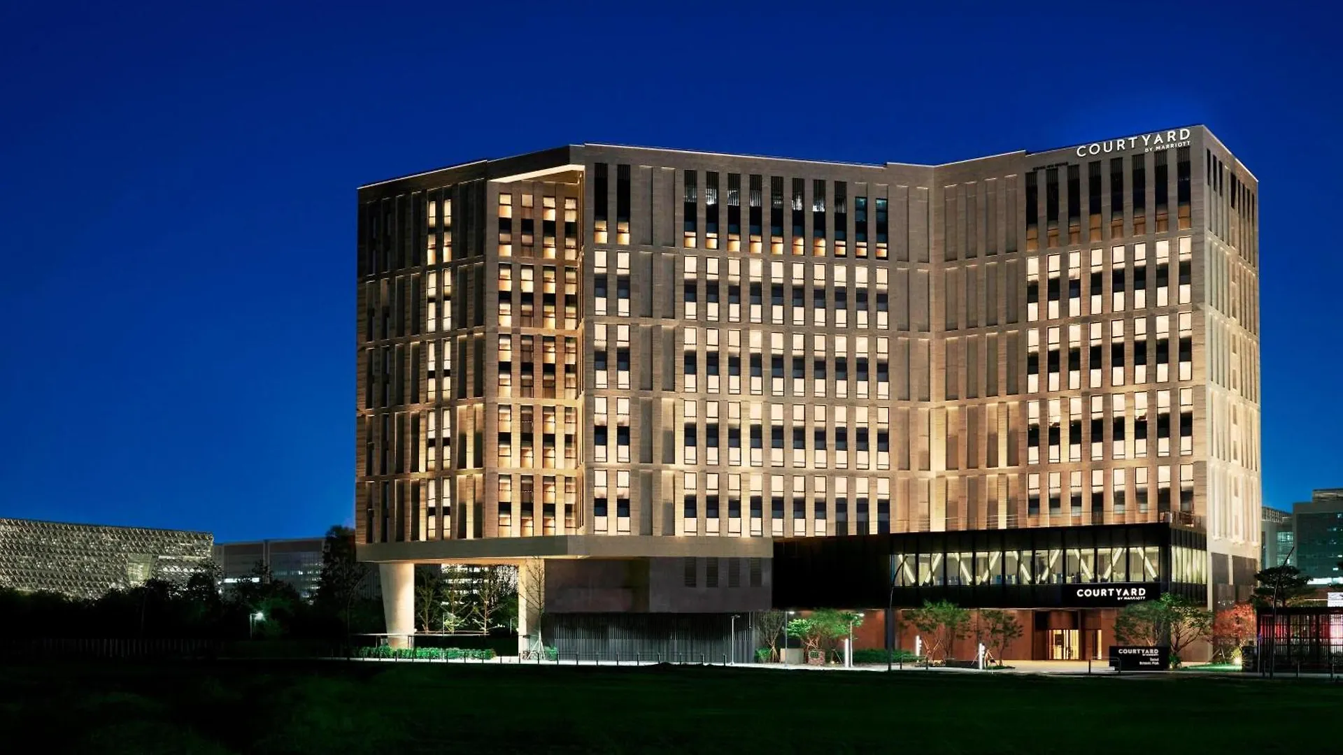 ****  Courtyard By Marriott Seoul Botanic Park Hotel Zuid-Korea